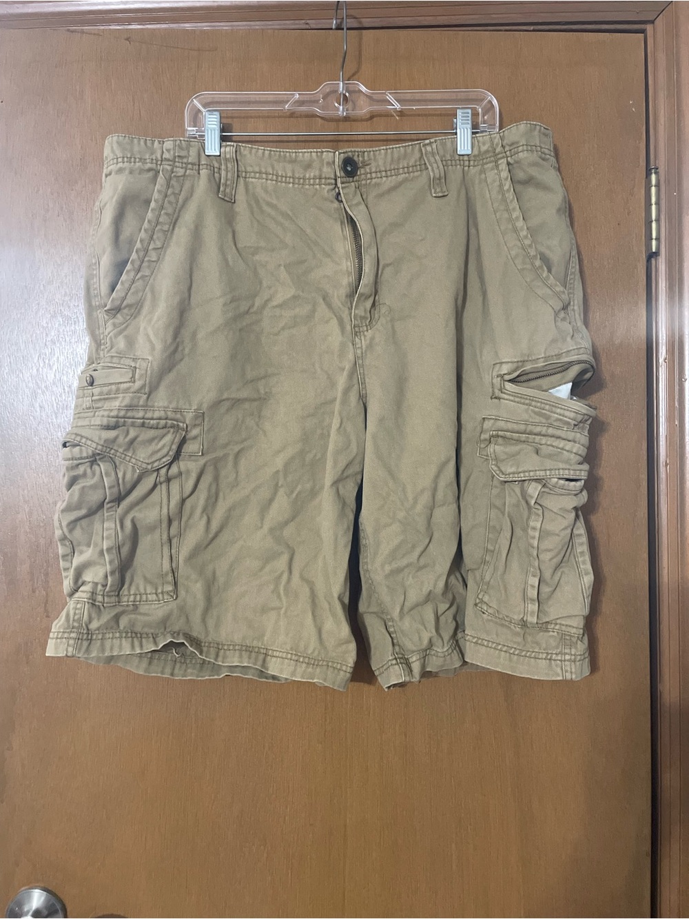 Men's Cargo Shorts in Tan — Relaxed Utility Fit